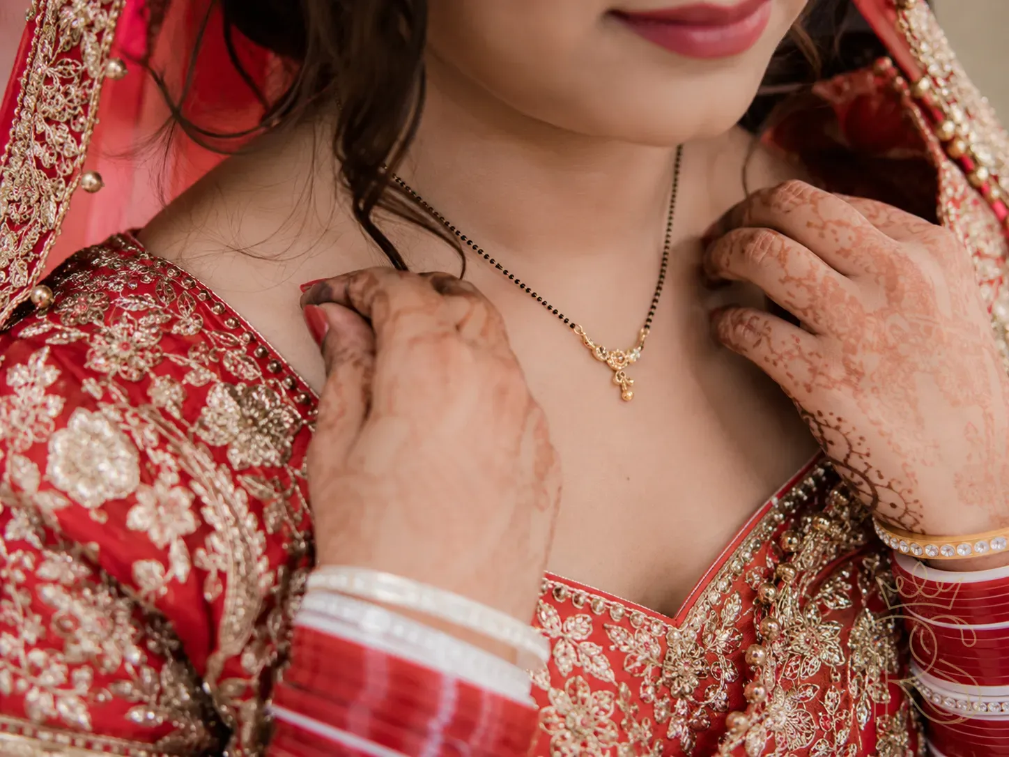 Mangalsutra and Chooda Detail